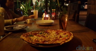 Jelajah Prawirotaman #4: Menyantap Kelezatan Pizza Aglioo di Aglioo Pizza and Pasta