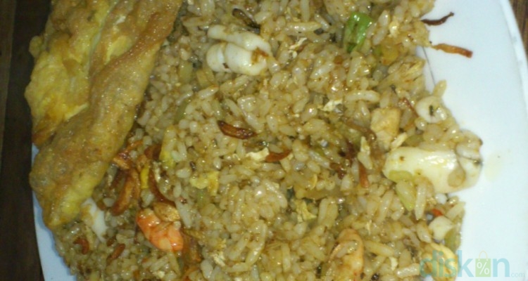 Nikmatnya Nasi Goreng Seafood khas Lampung Jogja