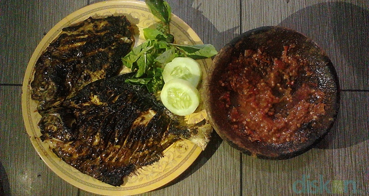 Serantau, Seafood Lezat Rasa Kari Jogja