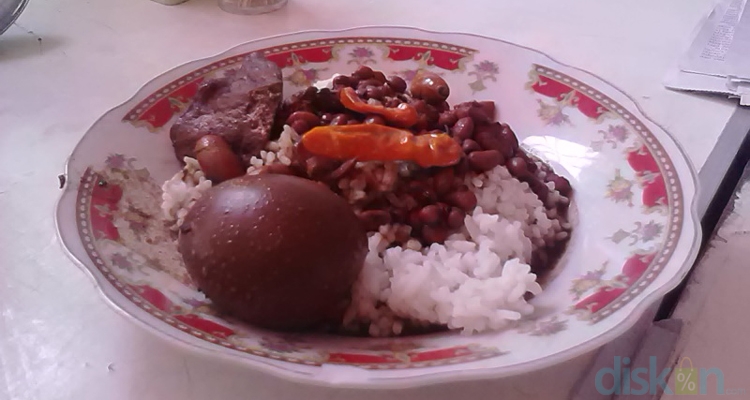Brongkos Bu Seti, Hidangan Lezat Menyambut Pagi dari Jl. Cik Ditiro Jogja