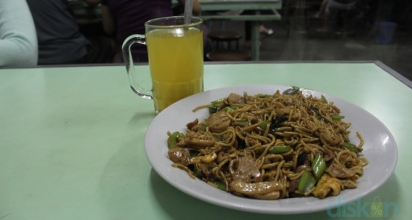 Chinese Food Pasar Baru Jakarta, Menu Mie Goreng Bergaya Chinese Food yang Siap Membuat Ketagihan