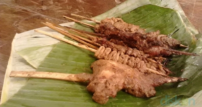 Jelajah Pasar Patuk #5: Ayam Panggang Lezat nan Memikat dari Klaten