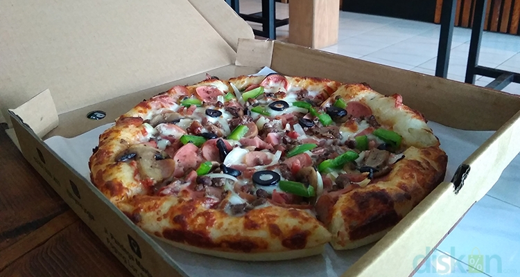 Mencicipi Pizza dan Donat Khas Italia di Thyme Jogja