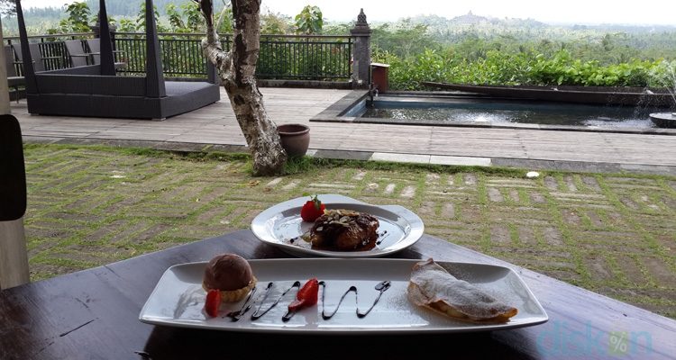 Menikmati Dessert Lezat nan Mewah Berbalut Keindahan Borobudur di Stupa Lounge and Resto Jogja