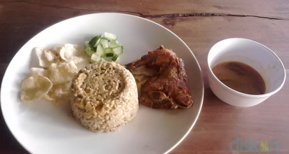 Menjelajahi (Kembali) Jogja Paradise #2: Seporsi Nasi Kebuli Ayam Tandori dari Rama Cuisine