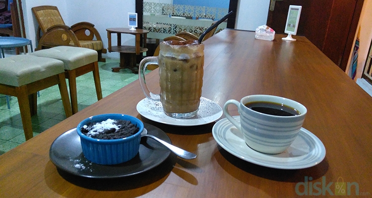 Ngopi dan Bercengkrama Sejenak di KOR Coffee Stop Jogja