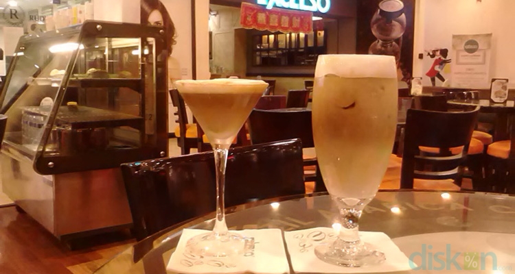 Nostalgia dalam Balutan Suasana Klasik dan Menu-Menu Kopi di Excelso Cafe Jogja