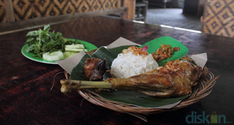 Sensasi Kelezatan Ayam Goreng ala Ayam Kampung Bawang Goreng Jogja