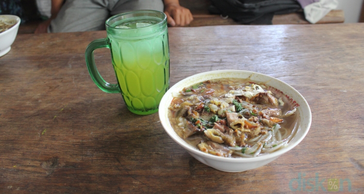Soto Pak Yanto, Harta Karun Kuliner dari Baciro Jogja